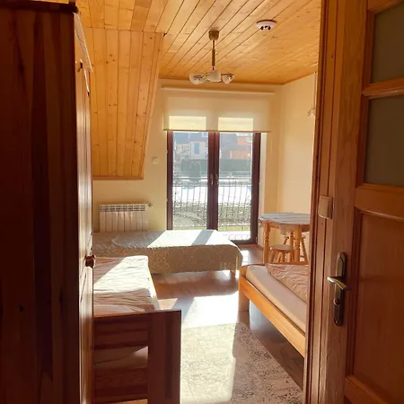 ファームステイ Pod Swierkami -