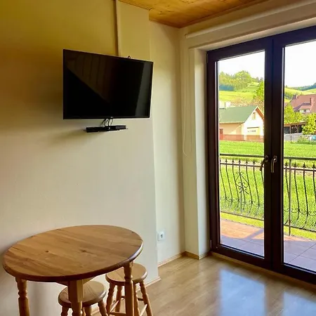 Pod Swierkami - Kacwin