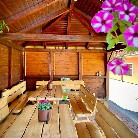 Pod Swierkami - * Kacwin