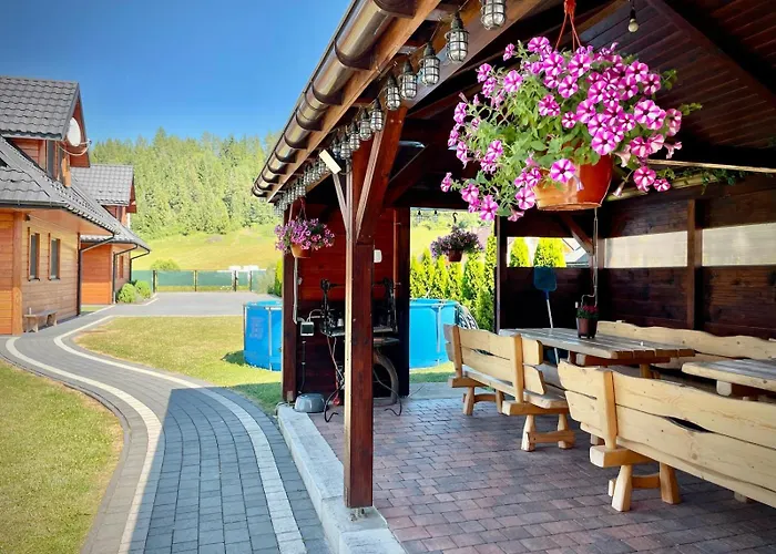 Çiftlik konaklama Pod Swierkami - *